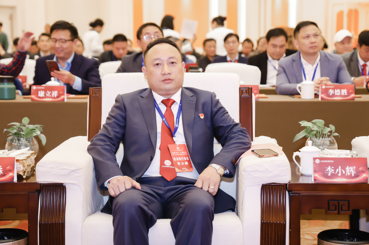 李小辉:做架设苏邵产业桥的招商先锋(图1)