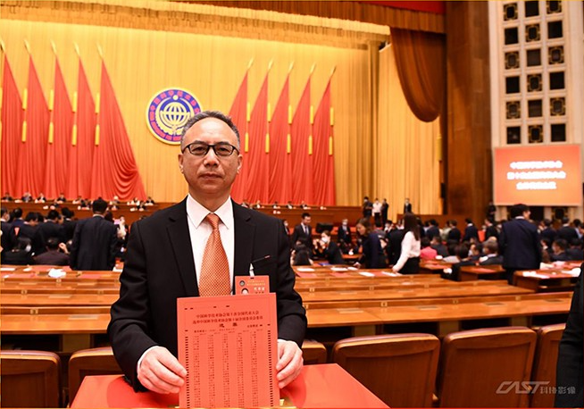 黄名勇：三十年磨一剑 从雪峰山走出的“大蒜素之王”(图2)