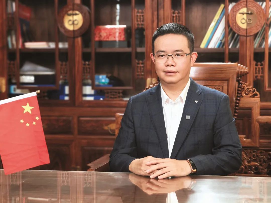 陈小平：架设琼邵经贸桥的自贸港“摆渡人”(图1)